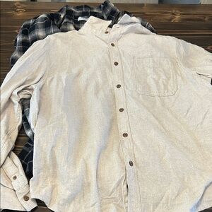 Men's XL Button-Up Shirt